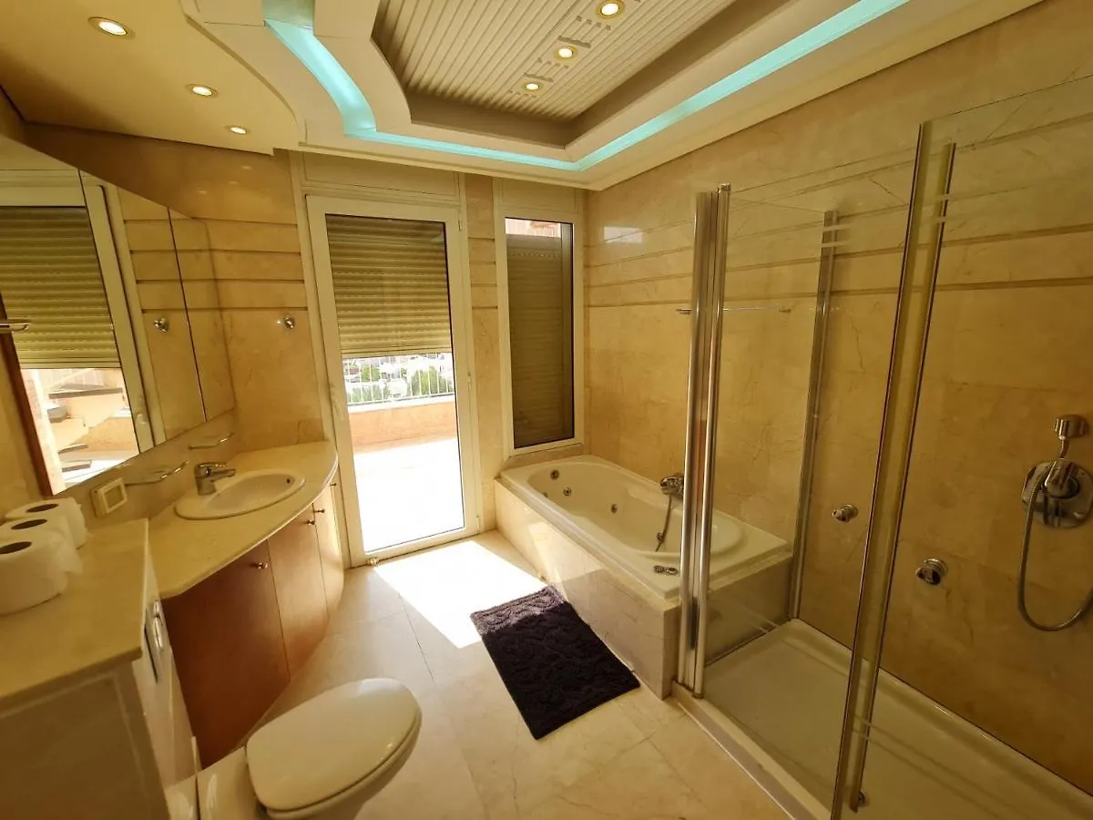 Apartamento Luxury Top 300M Penthouse With Privat Pool On The Roof Near The Sea Full Sea View