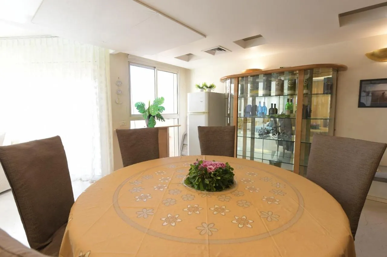 Luxury Top 300M Penthouse With Privat Pool On The Roof Near The Sea Full Sea View Eilat