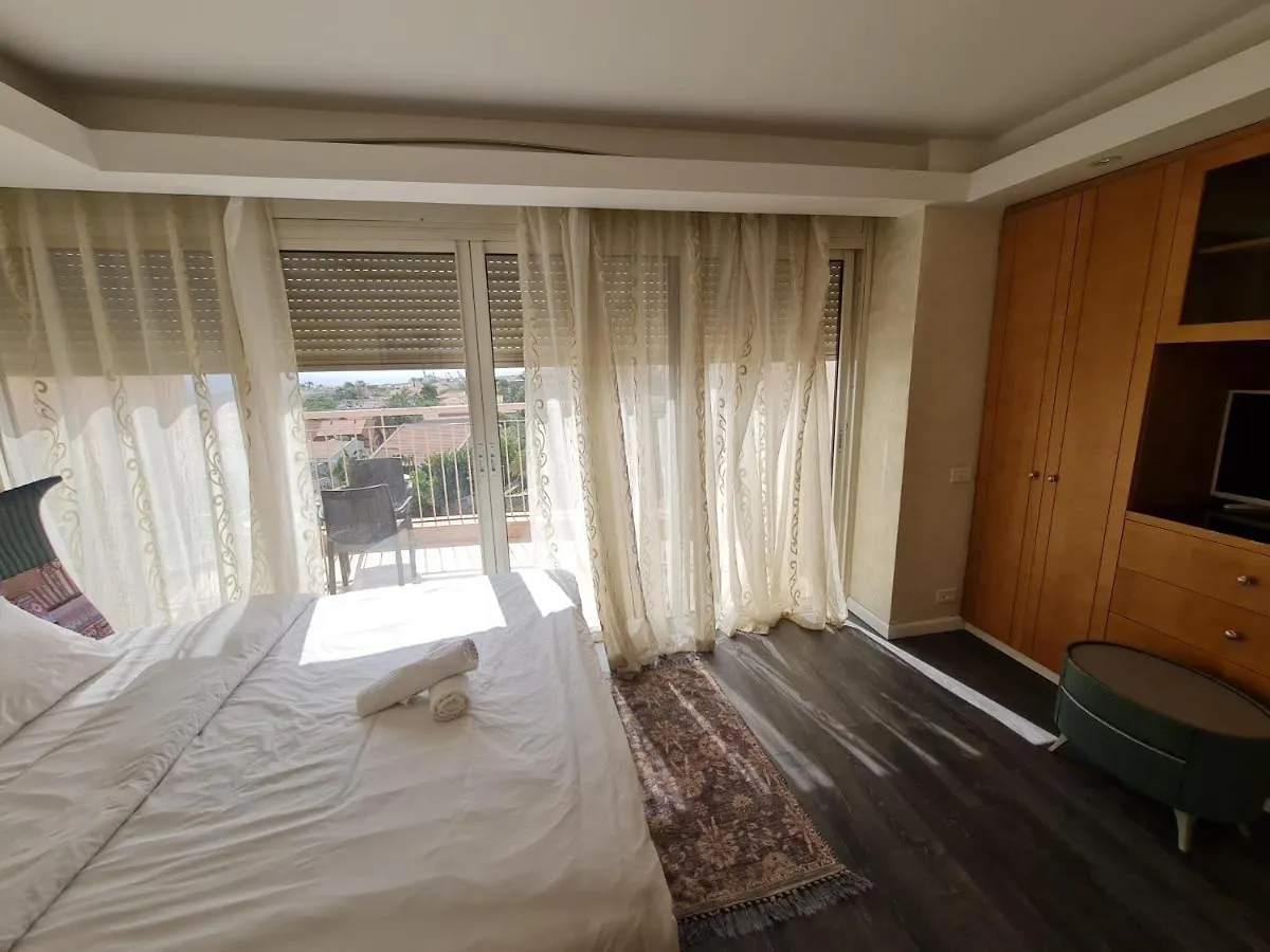Apartment Luxury Top 300M Penthouse With Privat Pool On The Roof Near The Sea Full Sea View