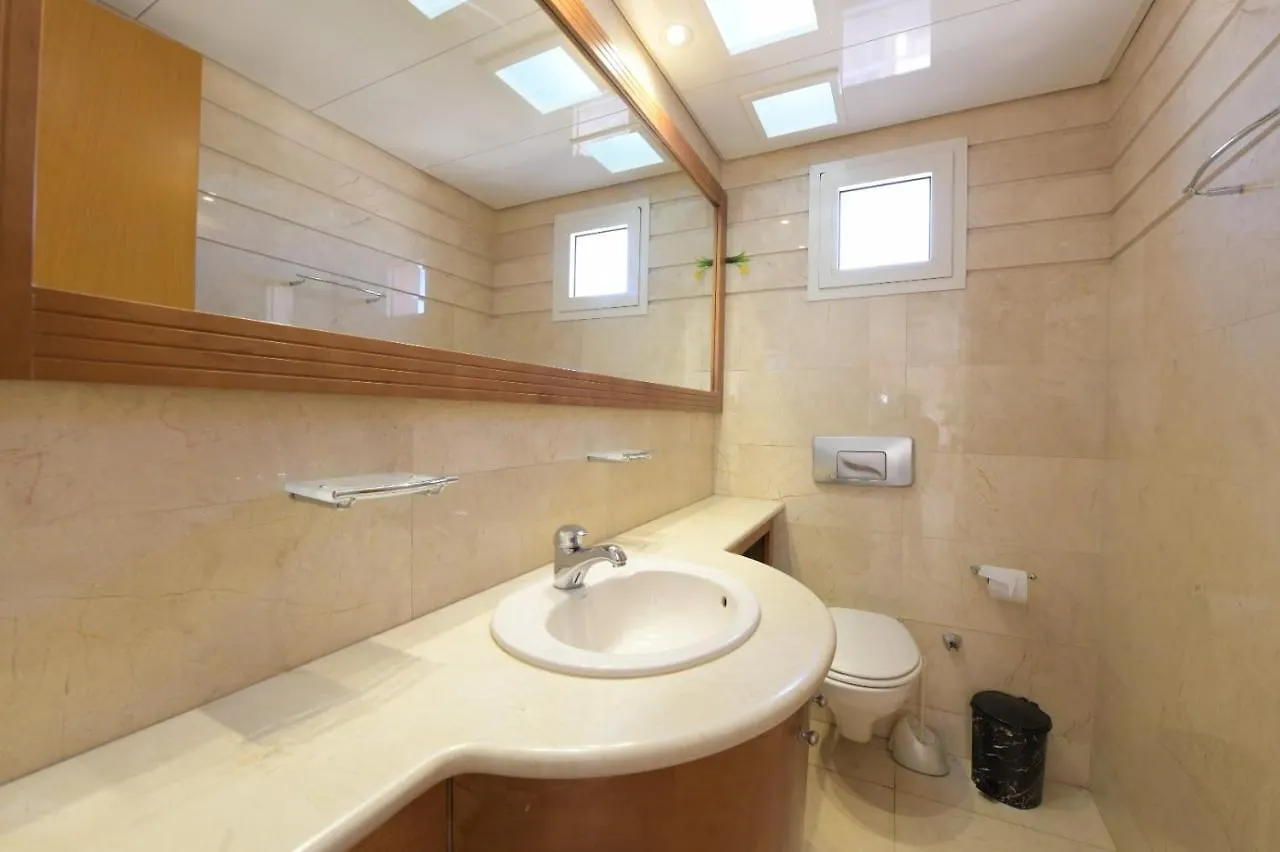 Apartment Luxury Top 300M Penthouse With Privat Pool On The Roof Near The Sea Full Sea View Israel